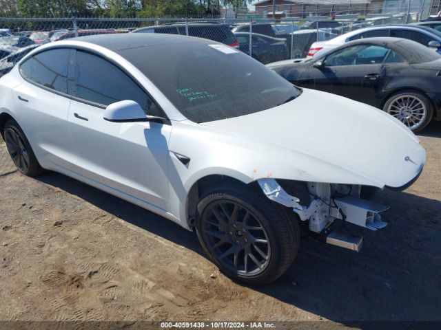2024 TESLA Model 3