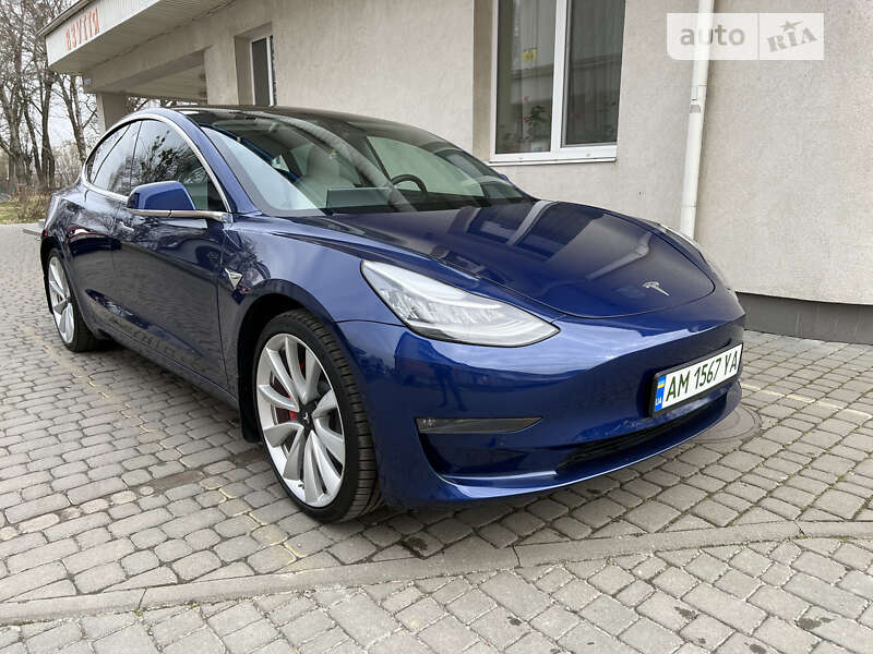 2019 tesla model 3