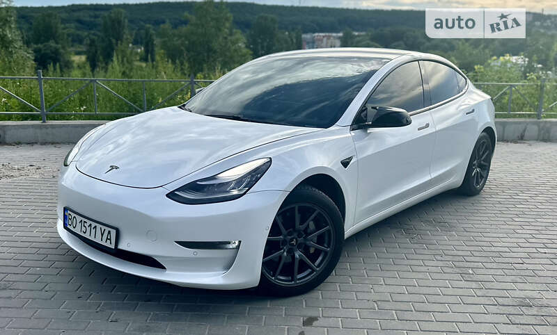 2020 tesla model 3