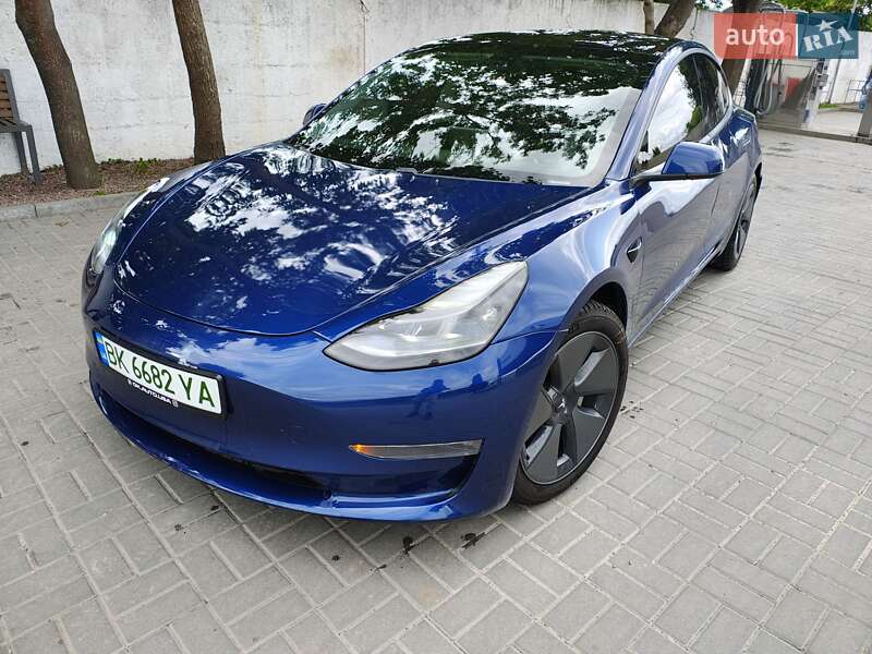 2021 tesla model 3