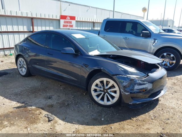 2022 TESLA Model 3