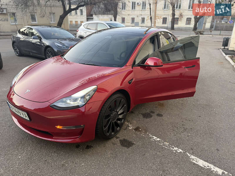 2022 tesla model 3