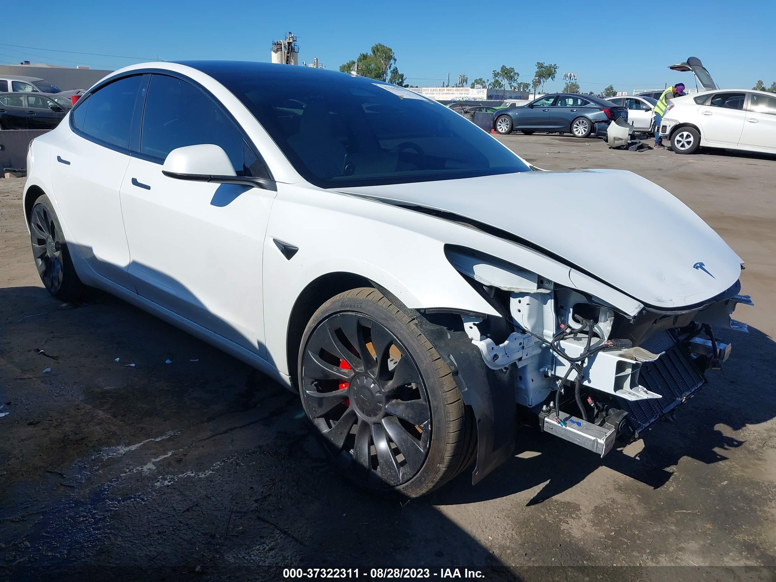 2022 tesla model 3