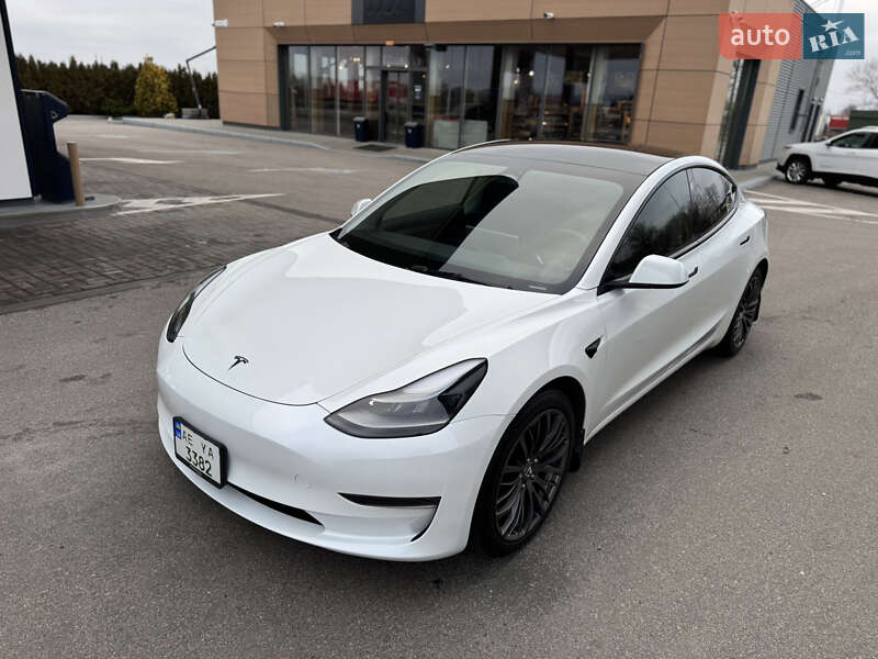 2023 tesla model 3