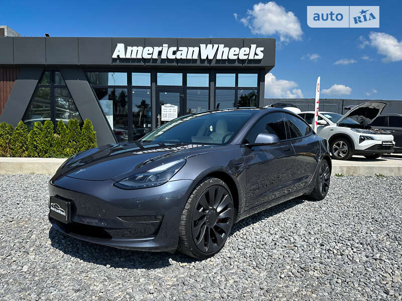 2022 tesla model 3