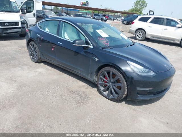 2020 TESLA Model 3