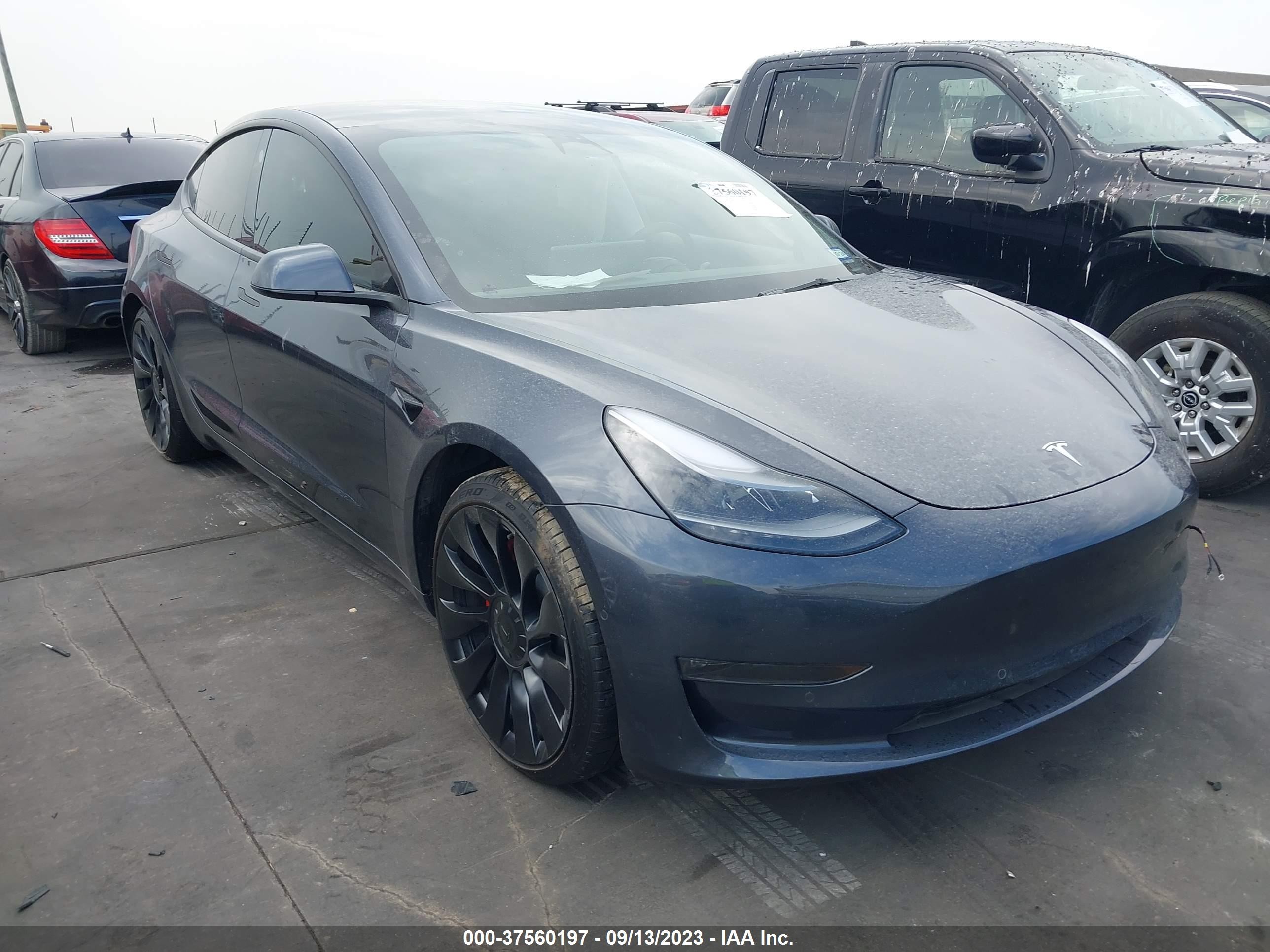2022 tesla model 3