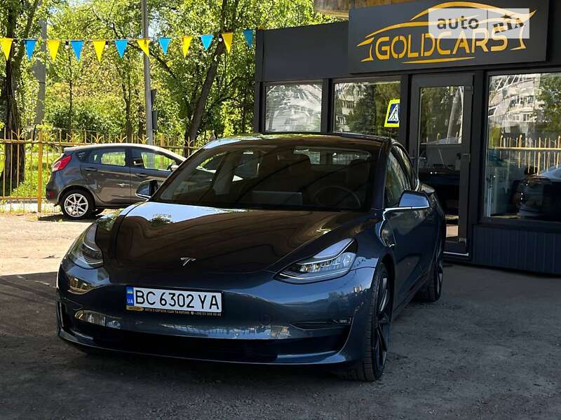 2020 tesla model 3