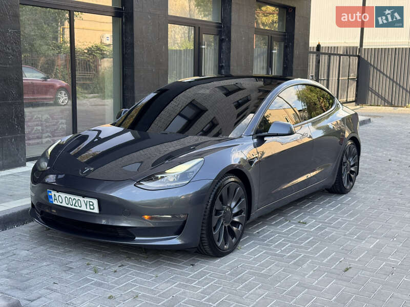 2021 tesla model 3