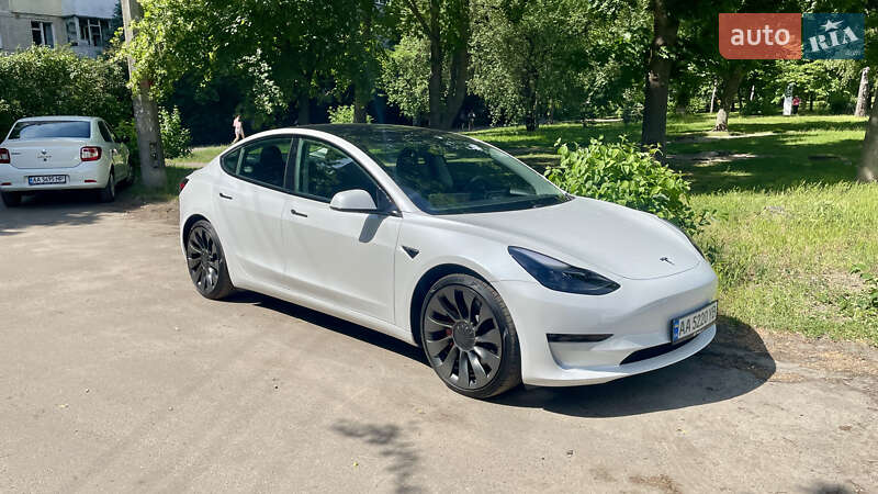 2021 tesla model 3