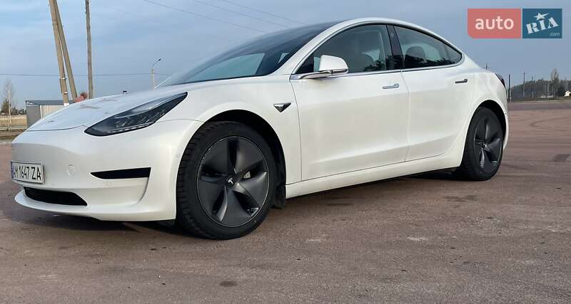 2020 tesla model 3