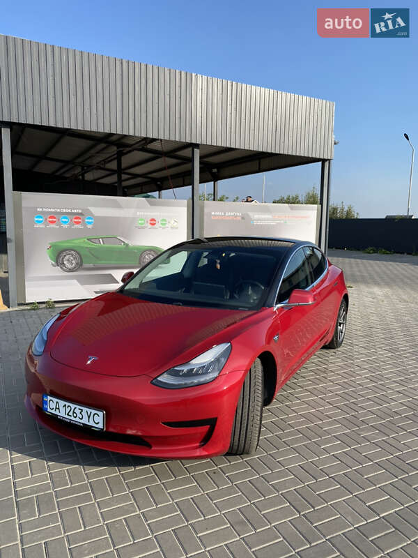2019 tesla model 3