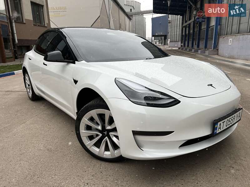 2021 tesla model 3