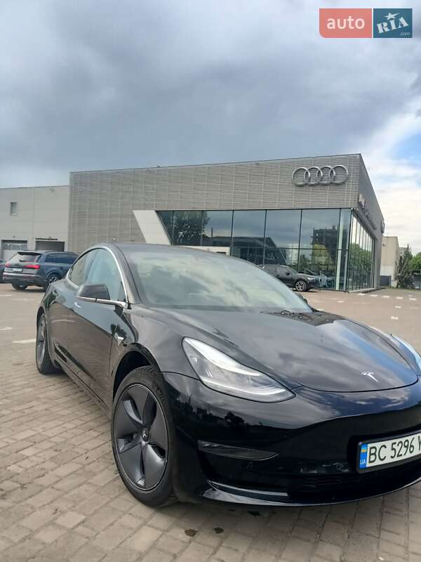 2019 tesla model 3