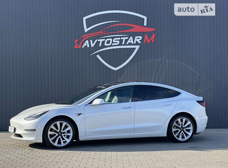 2019 tesla model 3
