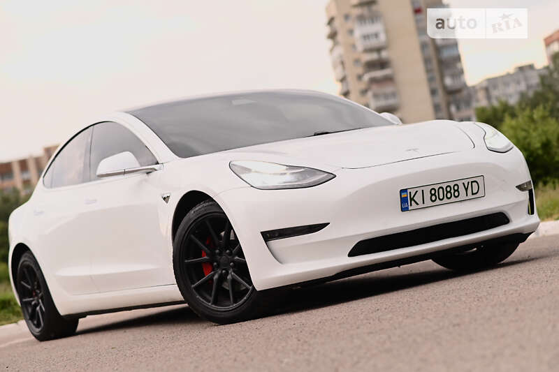2019 tesla model 3