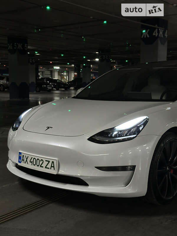 2020 tesla model 3