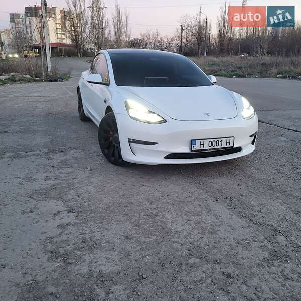 2021 tesla model 3