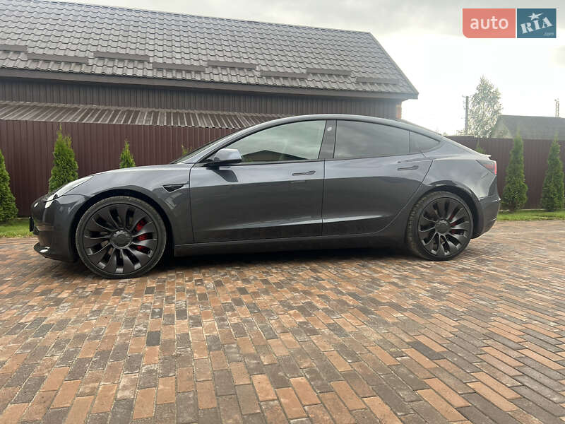 2021 tesla model 3