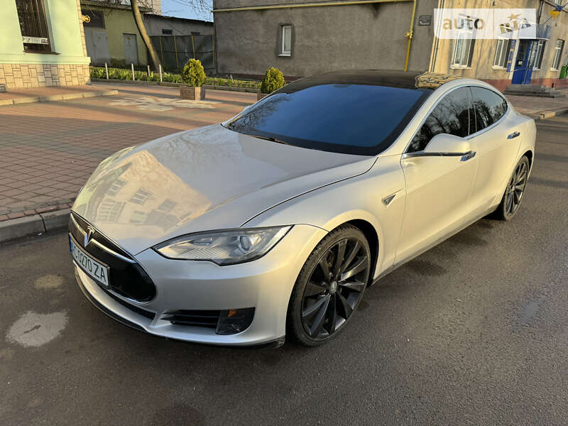 2013 tesla model s