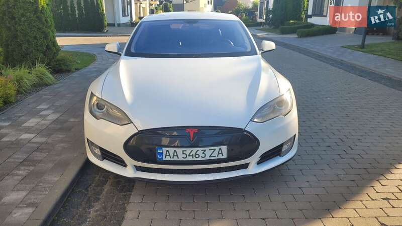 2013 tesla model s