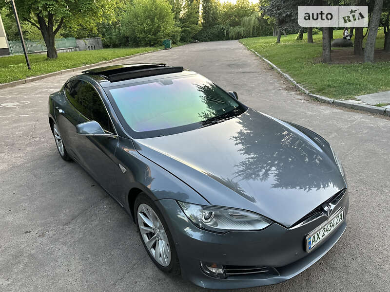 2013 tesla model s