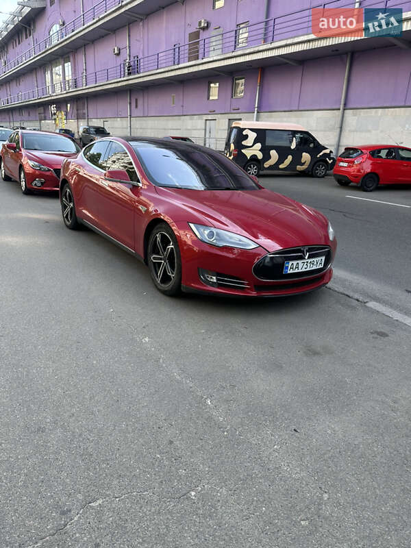 2013 tesla model s