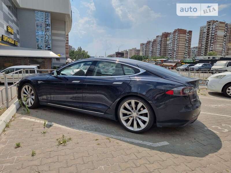 2013 tesla model s