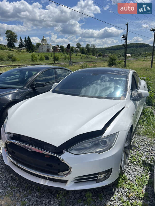 2013 tesla model s