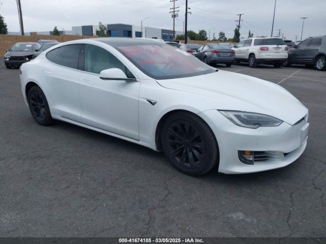 2017 TESLA Model S