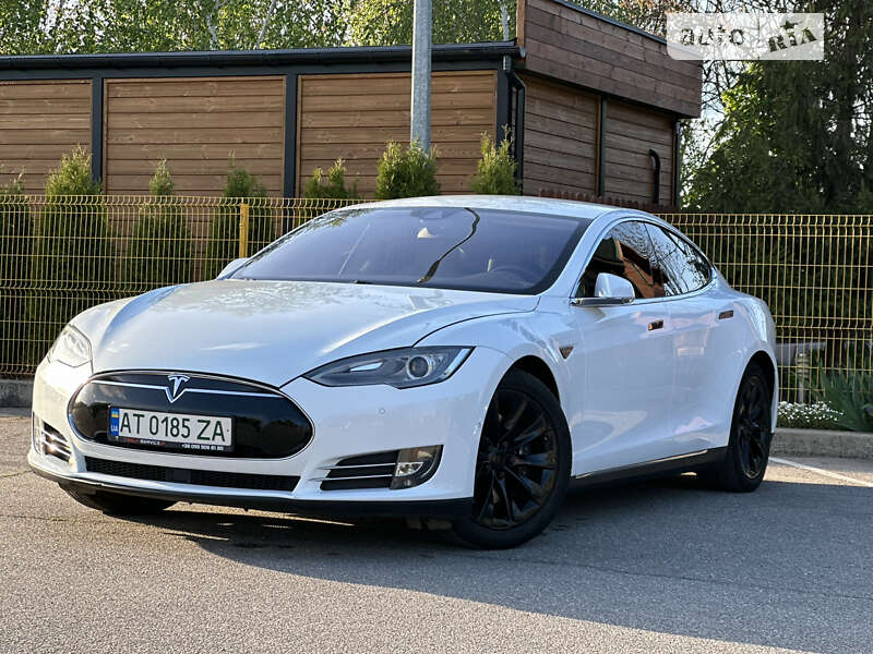 2015 tesla model s