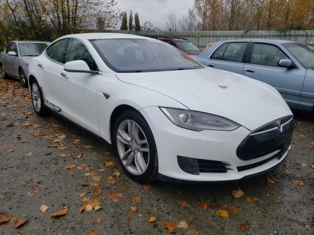 2015 TESLA Model S