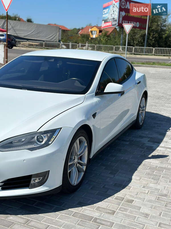 2015 tesla model s