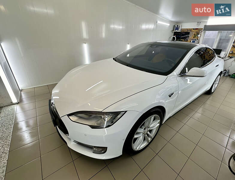 2015 tesla model s