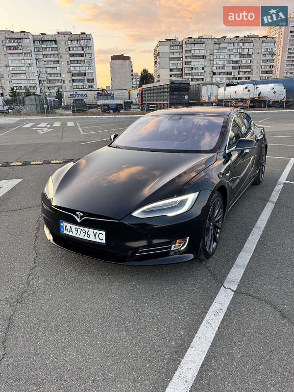 2019 tesla model s
