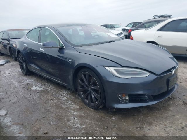 2020 TESLA Model S