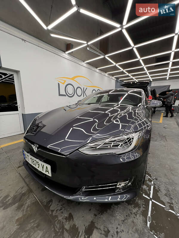 2020 tesla model s
