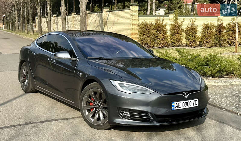 2018 tesla model s