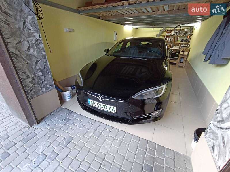 2018 tesla model s