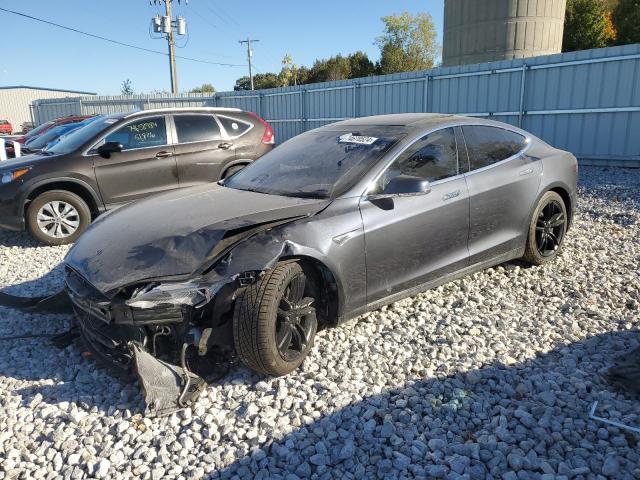 2015 TESLA Model S