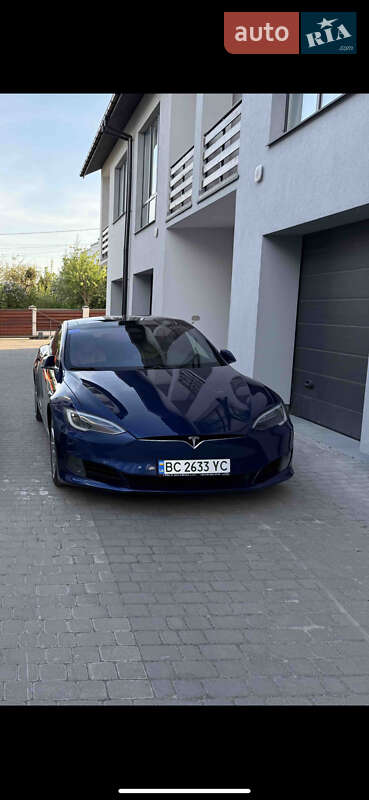 2017 TESLA Model S