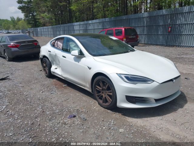 2020 TESLA Model S