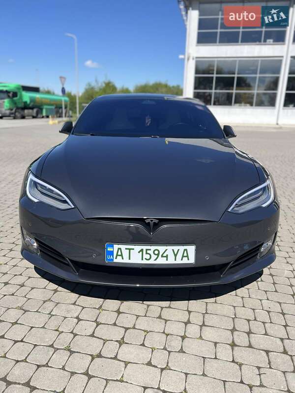 2019 tesla model s