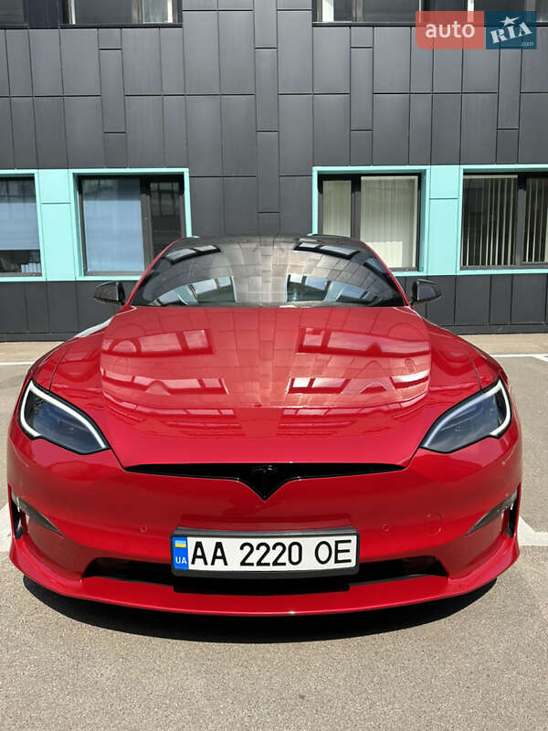2022 tesla model s