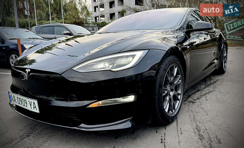 2022 tesla model s