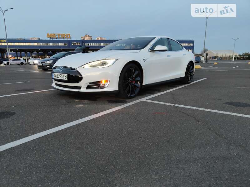 2014 tesla model s