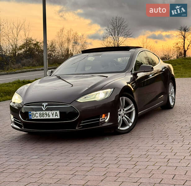 2014 tesla model s