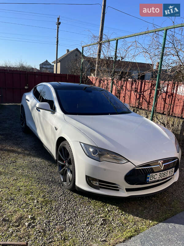 2014 tesla model s