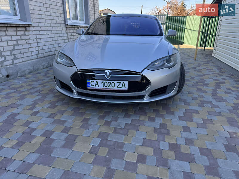 2014 tesla model s