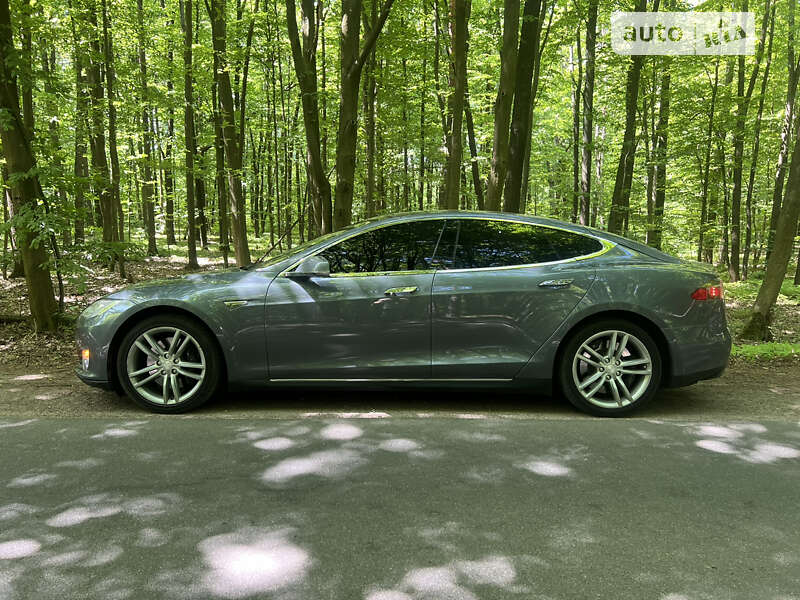 2014 tesla model s